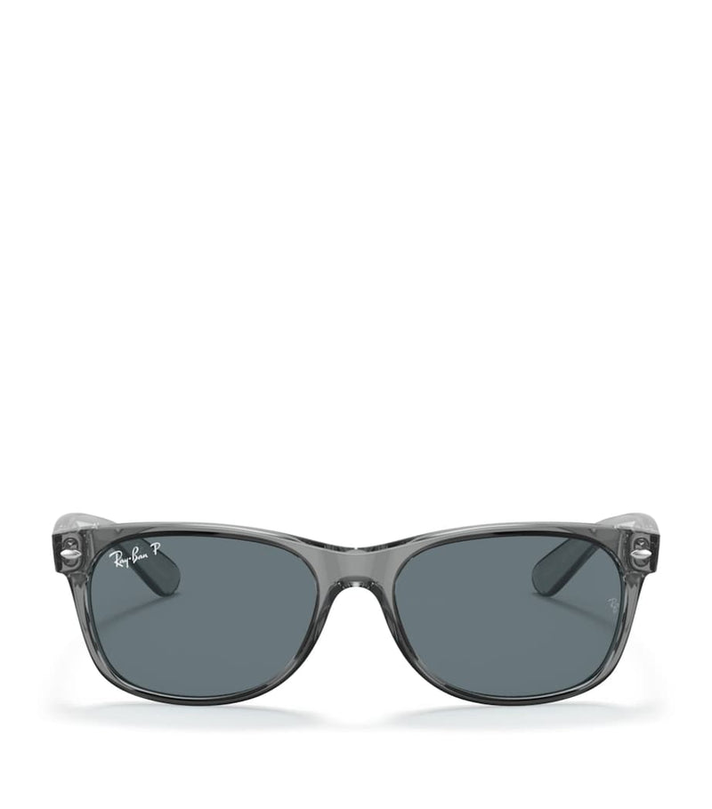 Ray-Ban New Wayfarer Classic sunglasses model 0RB2132 (British brand)