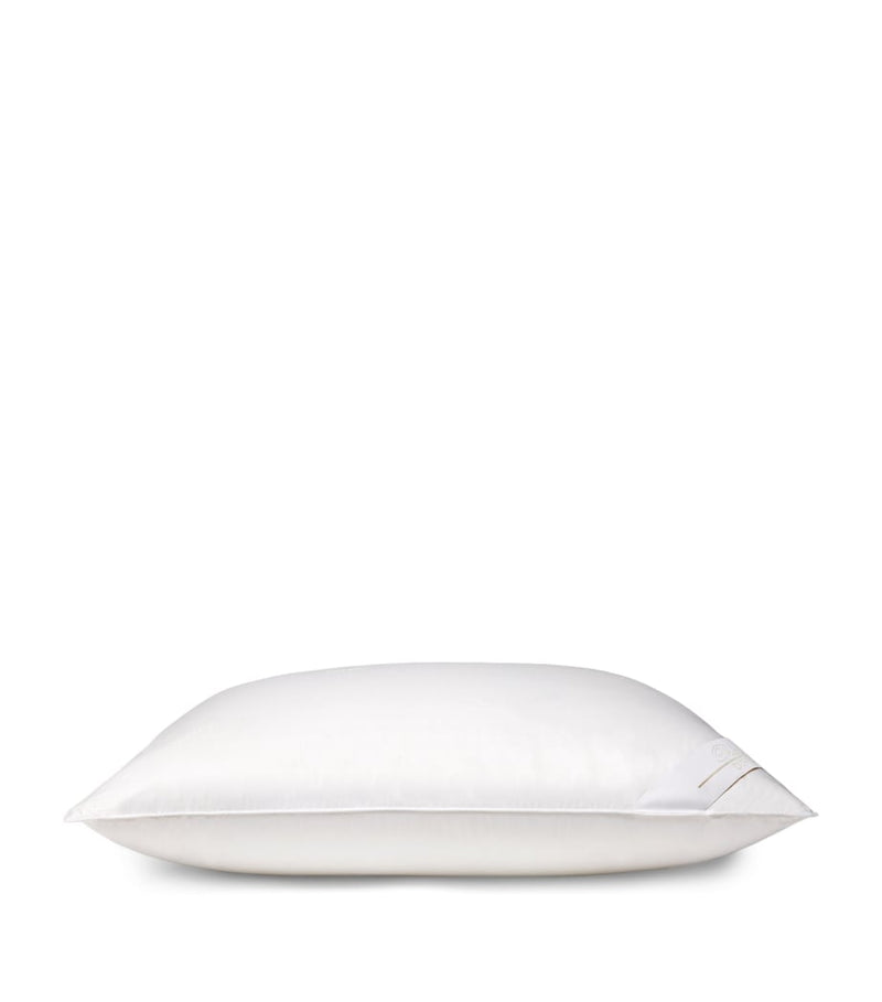 Pratesi Down Divino pillow 50cm x 75cm, imported from the UK
