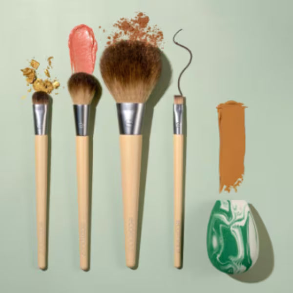Ecotools Core Five Makeup Brush and Sponge Set - British product