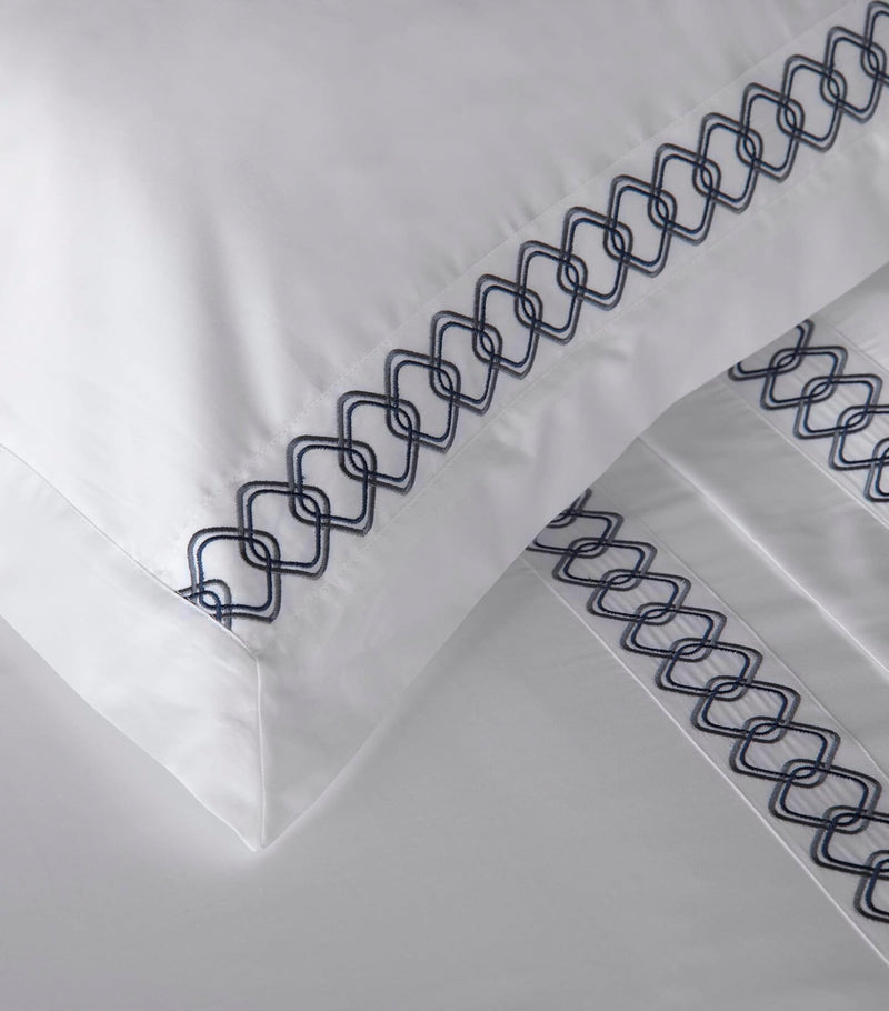 Amalia Ornato Super King Duvet Cover Set - British product