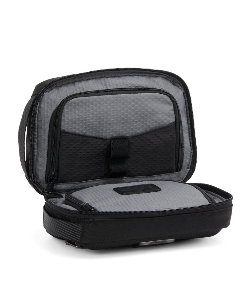 Tumi Alpha Bravo Day wash bag (British brand)
