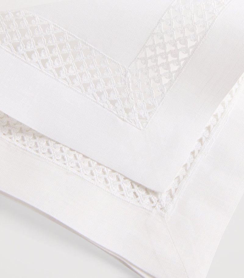 Dea linen embroidered Liri table runner 50cm x 210cm - British product