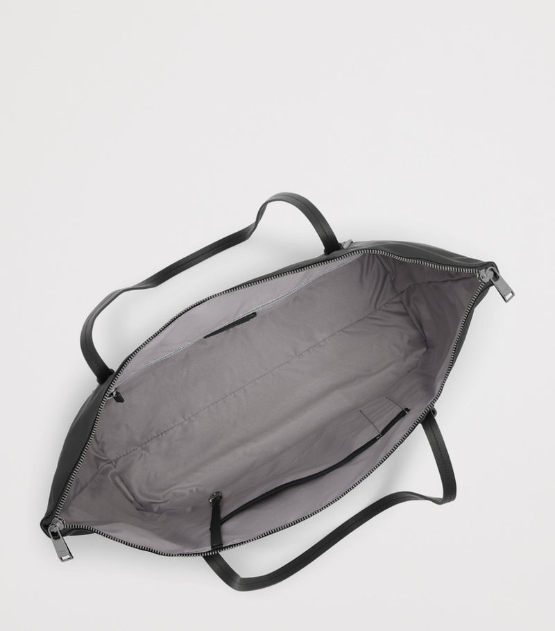 Tumi Voyageur Q nylon tote bag, UK version