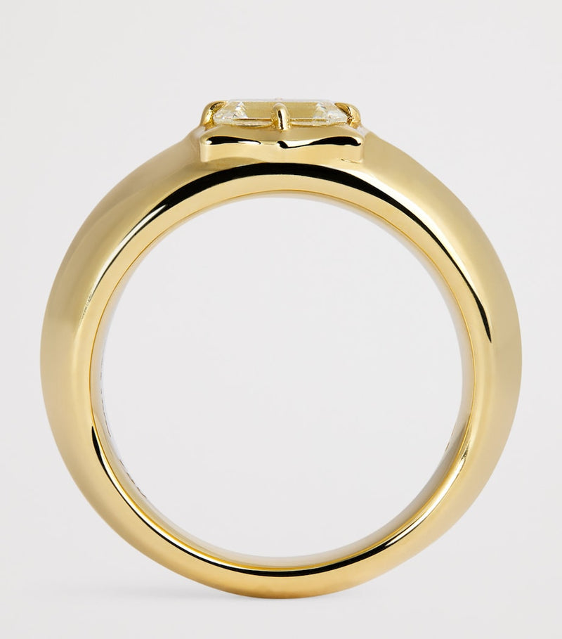 Jade Trau yellow gold diamond Frankie Vanguard ring 6mm - British product
