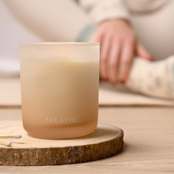 Scented candle frosted glass eucalyptus sage vetiver 270g (British brand)