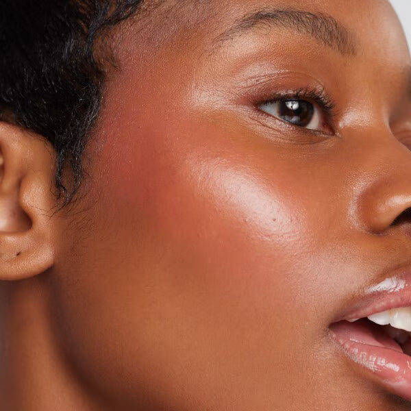 Studio London liquid blush Its Mine (British brand)