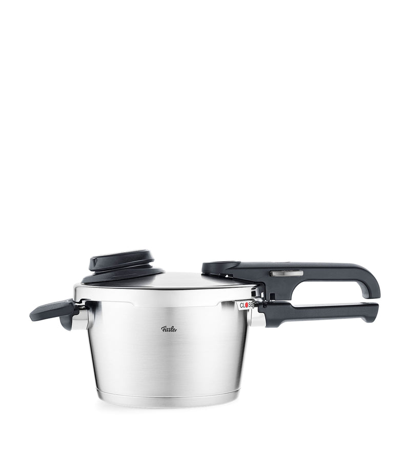 Fissler Vitavit Premium Pressure Cooker with Insert 18cm - British product