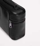 Dolce&Gabbana leather logo plaque toiletry bag - British product