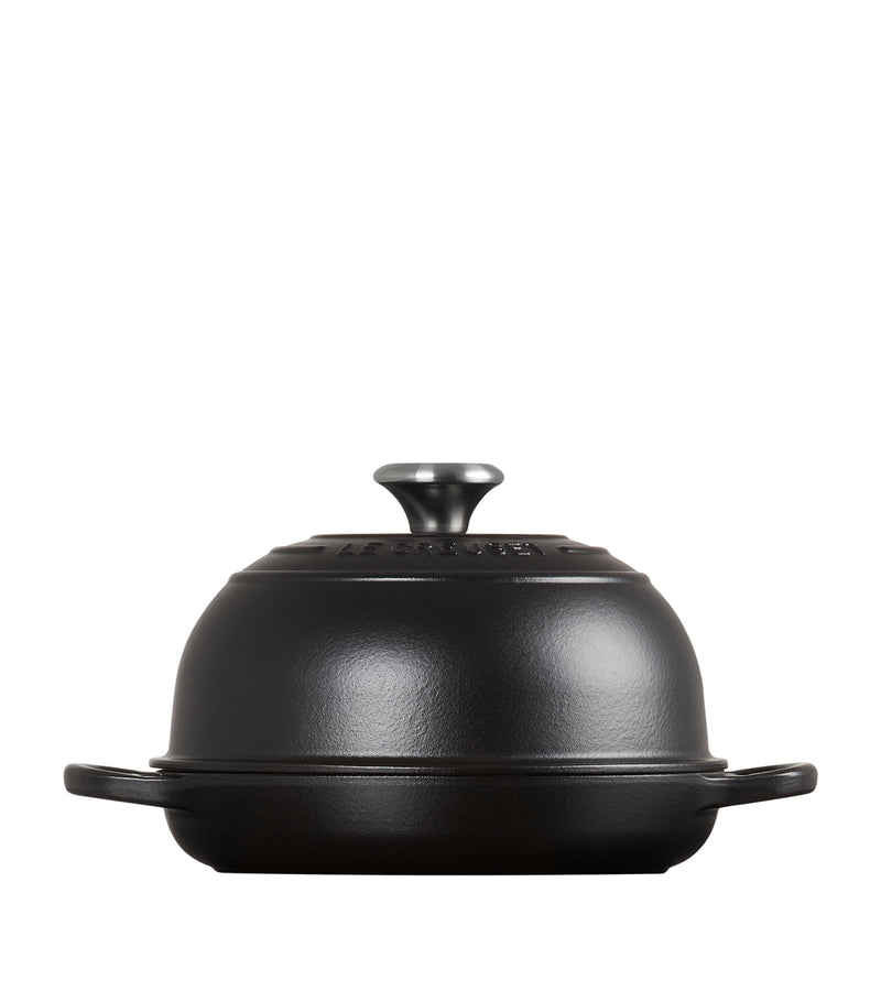Le Creuset cast iron bread oven 24cm - British product