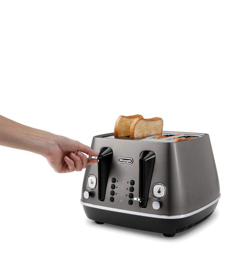 De'Longhi Distinta 4-slice toaster - British product