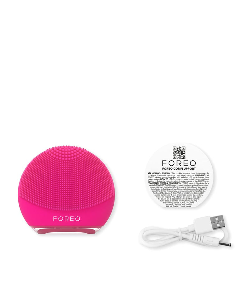 Foreo Luna 4 Play facial cleansing brush - British product
