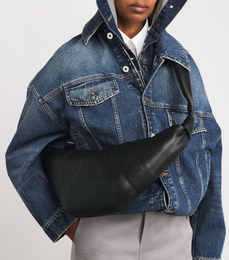 Lemaire Croissant shoulder bag in grained leather (British brand)