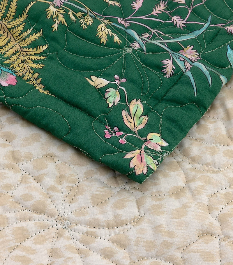 Yves Delorme reversible Contes bedcover 250x250cm, UK version