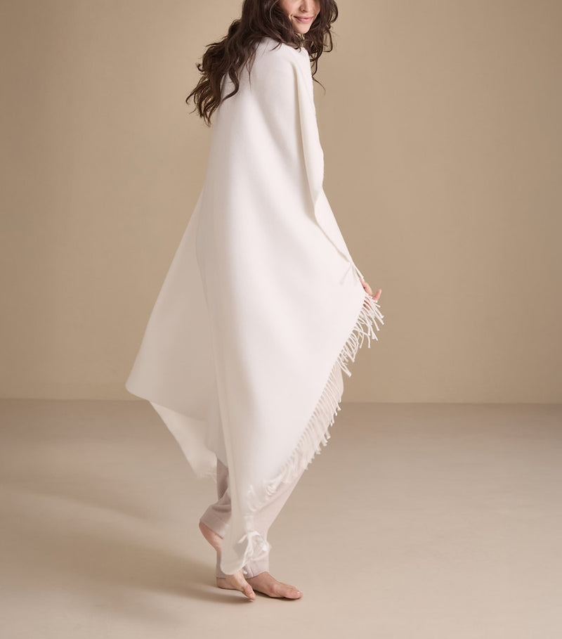 Frette pure cashmere throw 130cm x 185cm, imported from the UK