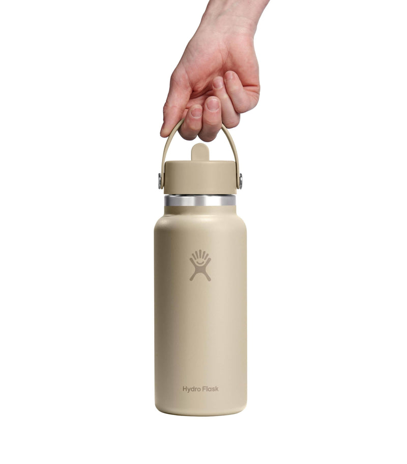 Hydro Flask wide mouth bottle with flex straw cap 946ml, UK version
