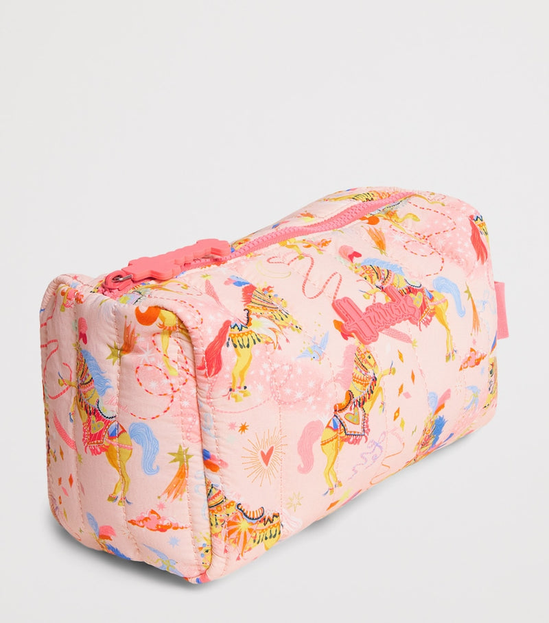 Harrods quilted pony parade wash bag - British product