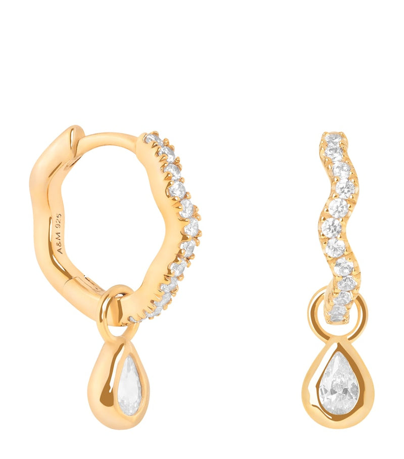 Astrid & Miyu Ripple Pear Huggie Earrings 13mm - British product