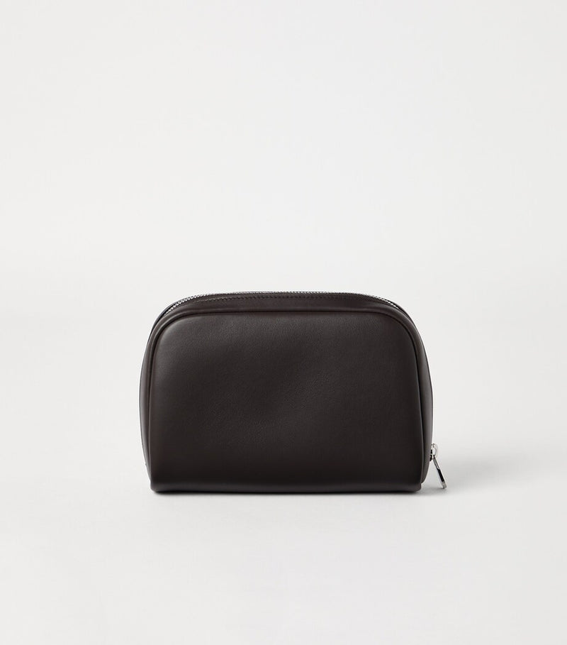 Brunello Cucinelli leather travel wash bag with water-resistant lining - British product
