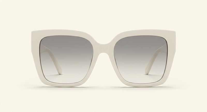 Gucci GG2102S black polarised women sunglasses, UK version