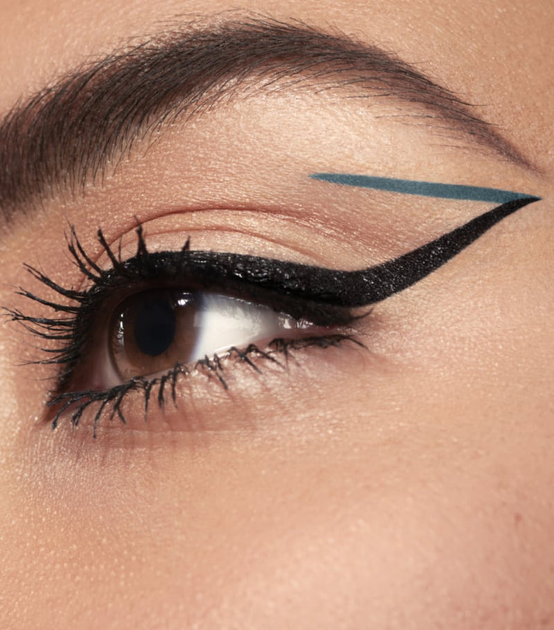 Lancôme Lash Idôle Waterproof Liquid Eyeliner (British brand)