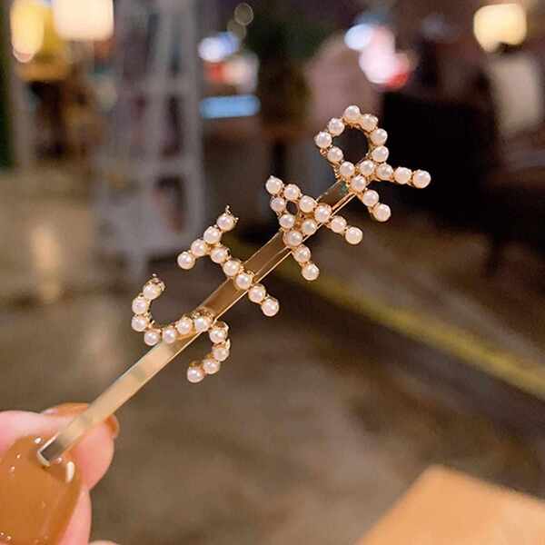 Envie Pearl Words Star Hair Pin - British product