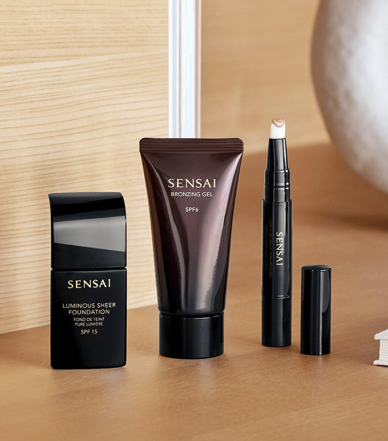 Sensai Highlighting Concealer (British brand)