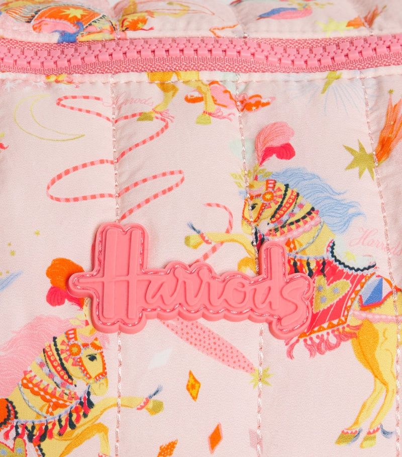 Harrods quilted pony parade wash bag - British product