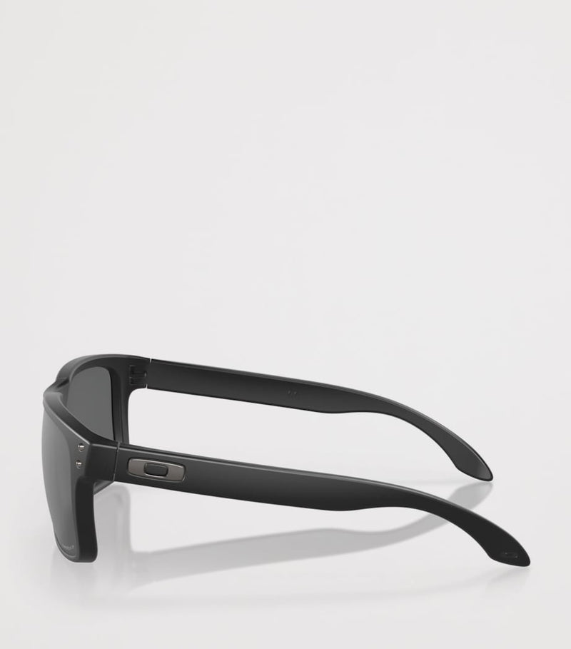 Oakley Holbrook square polarized sunglasses (British brand)