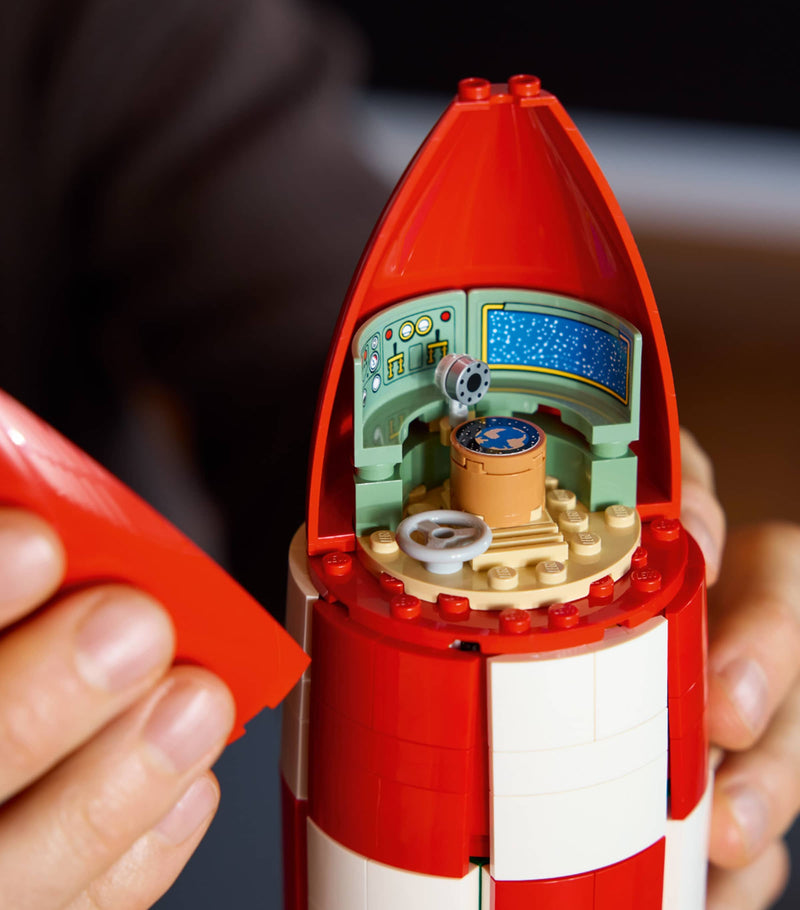 LEGO Ideas Tintin Moon Rocket building model kit, UK version