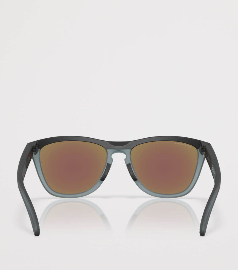 Oakley Frogskins Range sunglasses model 0OO9284 (British brand)