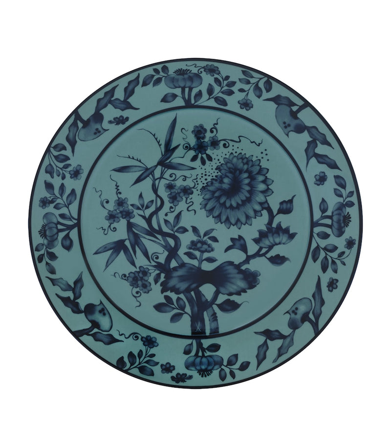 Meissen porcelain dinner plate 29cm onion pattern, imported from the UK