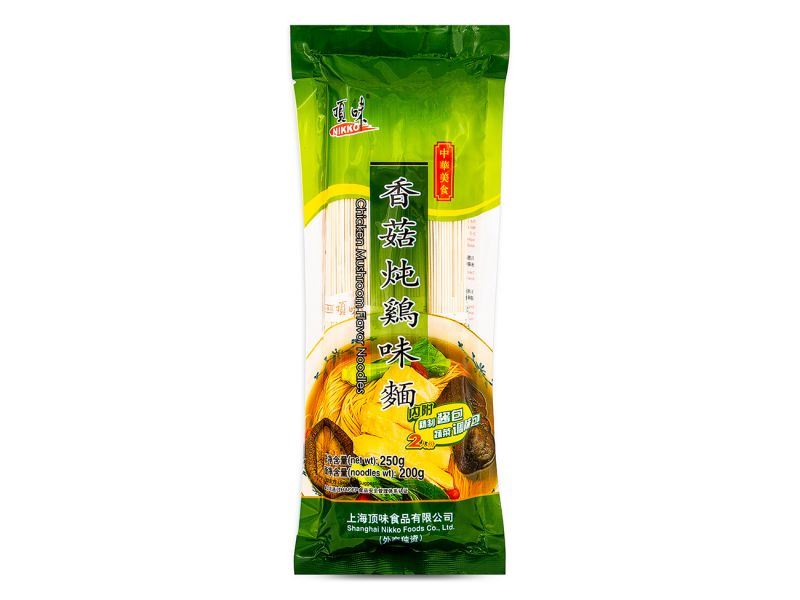 Nikko chicken mushroom flavour noodles - British product