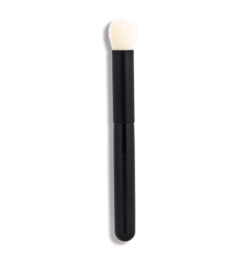 Westman Atelier compact blender brush with synthetic bristles (British brand)