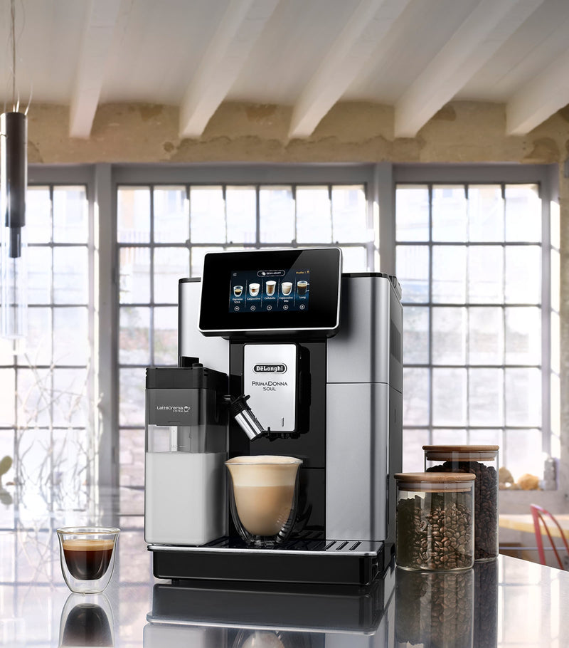 De'Longhi PrimaDonna Soul coffee machine - British product