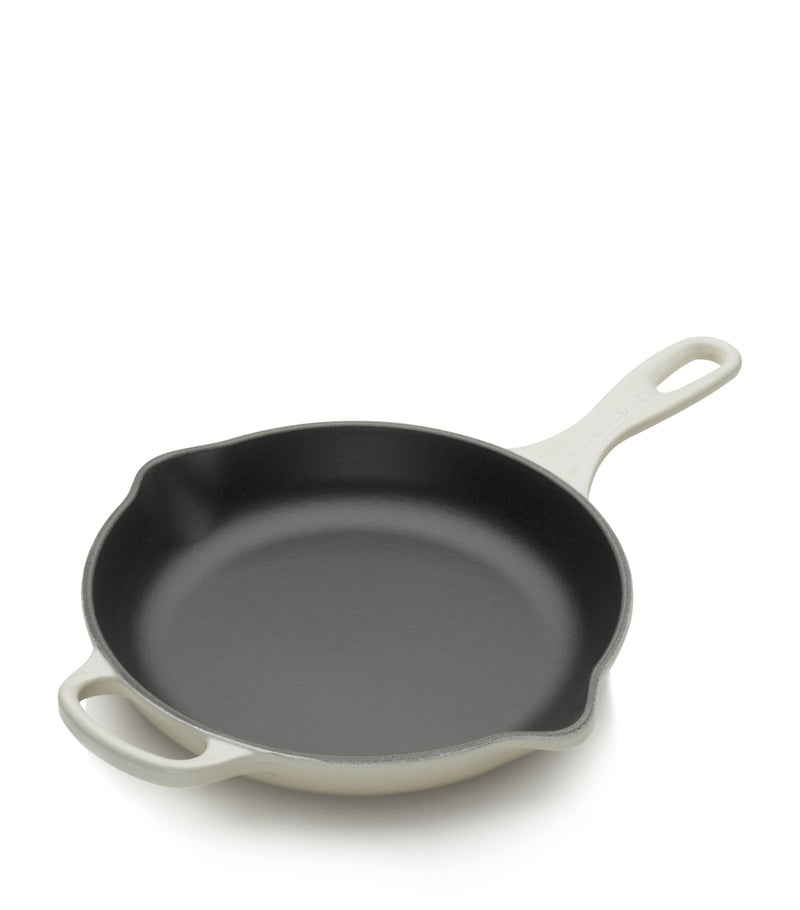 Le Creuset cast iron skillet 23cm, UK version