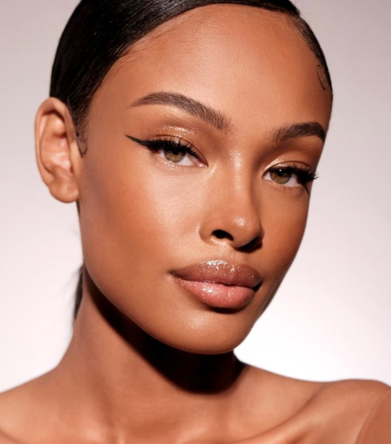 PAT MCGRATH LABS Divine Bronzer bronzing powder, imported from the UK