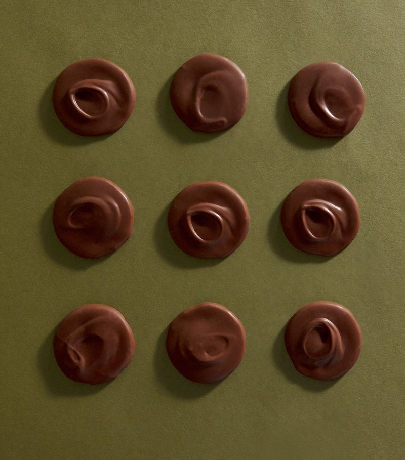 Harrods milk chocolate thins salted caramel 144g, UK version