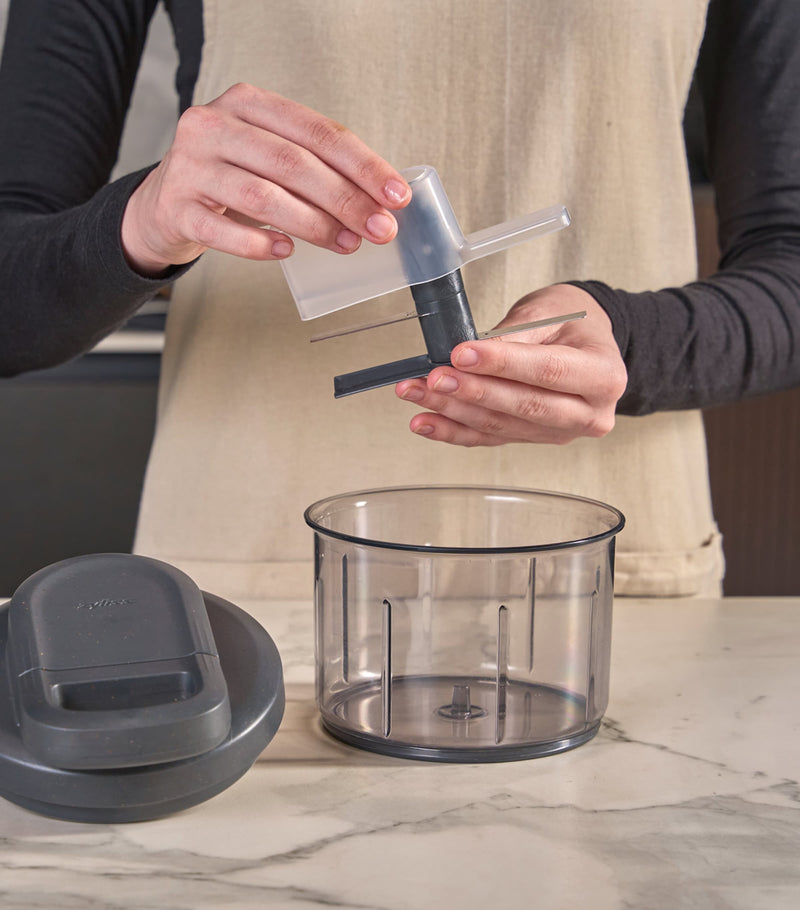 Cole & Mason Easy Pull food chopper 800ml - British product