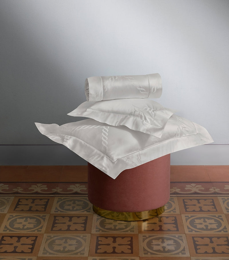Pratesi Treccia boudoir pillowcase 30cm x 40cm, imported from the UK