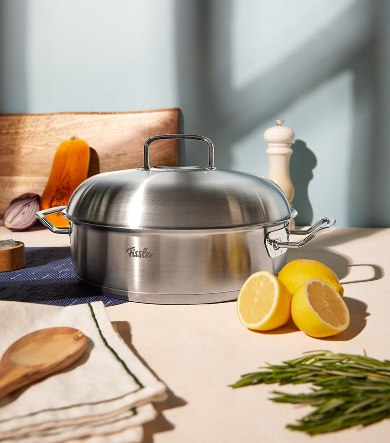 Fissler round roaster with high-dome lid 28cm - British product
