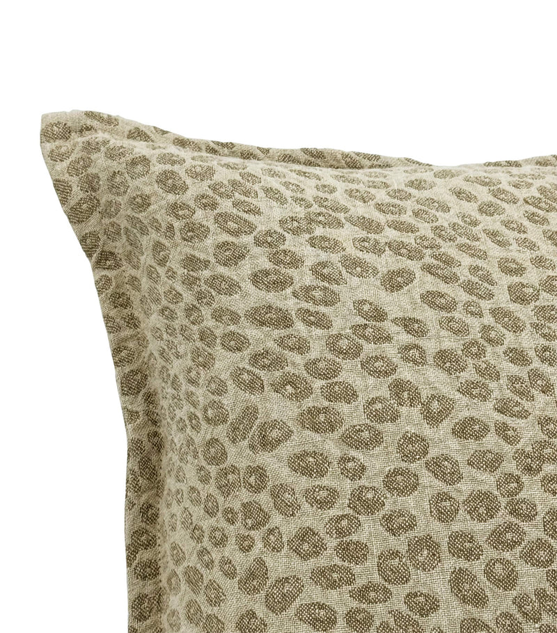 De Le Cuona Linen Leopard Kanoko cushion 35cm x 60cm - British product