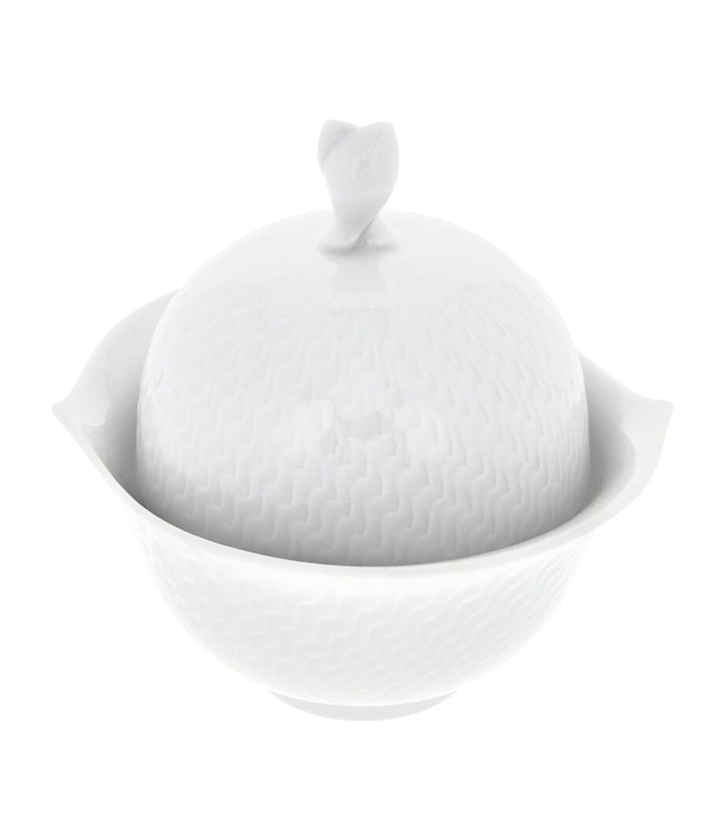 Meissen porcelain sugar bowl with lid Waves Relief (British brand)