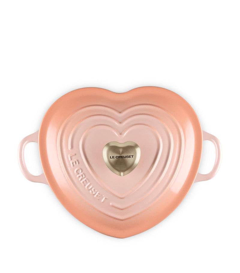 Le Creuset heart-shaped cast iron casserole dish 20cm - British product