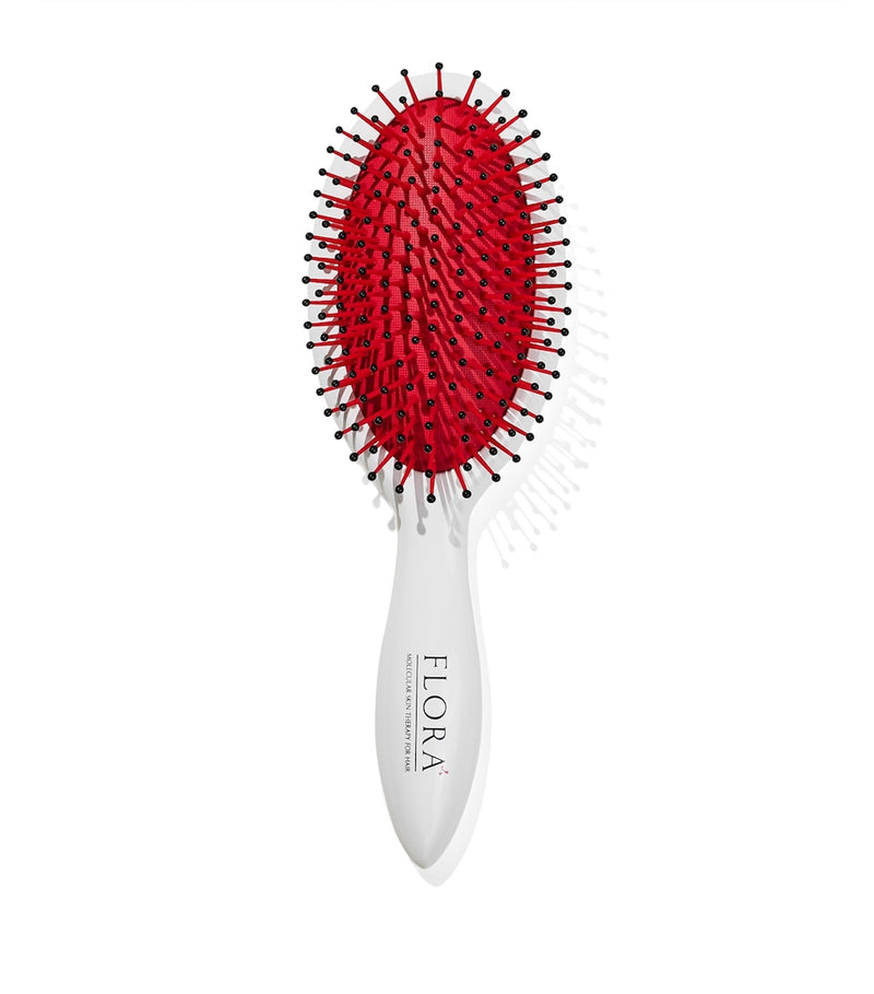 Flora Lab Paris Essential Miracle Brush No.2, UK version