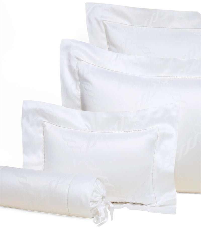 Pratesi pillowcase with braid motif 50cm x 90cm, imported from the UK