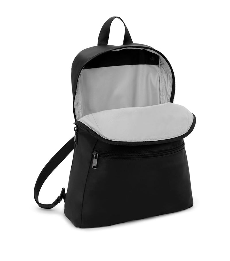 Tumi nylon foldable travel bag with zipped pouch (British brand)