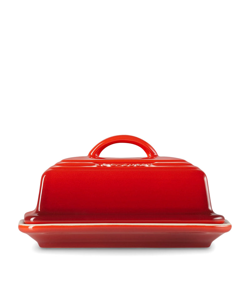 Le Creuset stoneware butter dish 17cm, imported from the UK