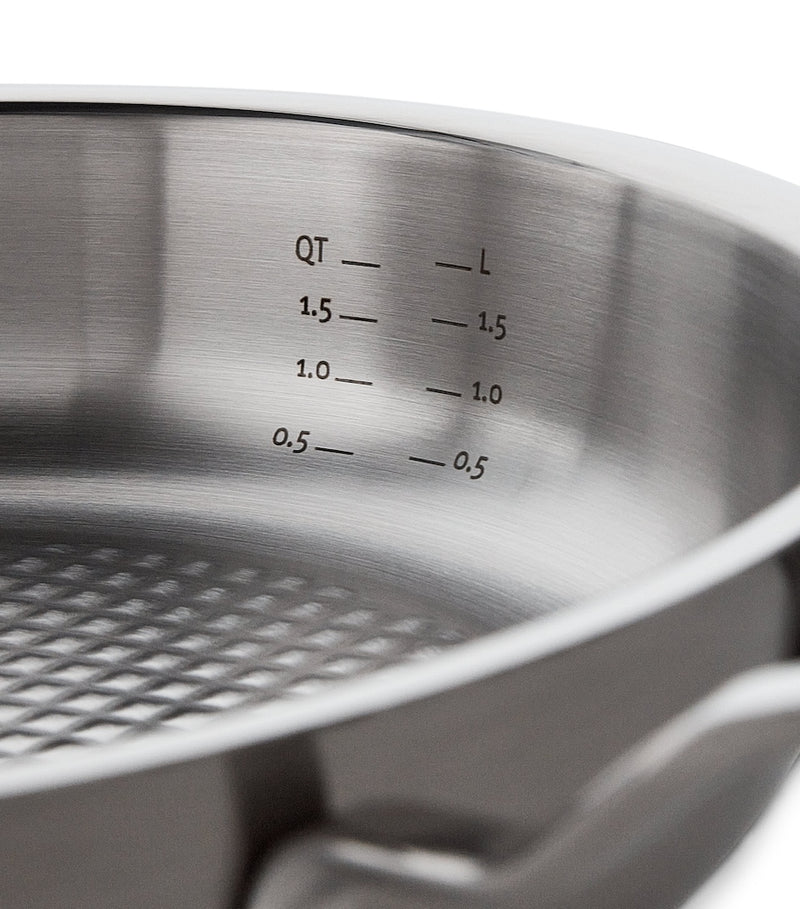 Fissler Original-Profi serving pan 28cm - British product