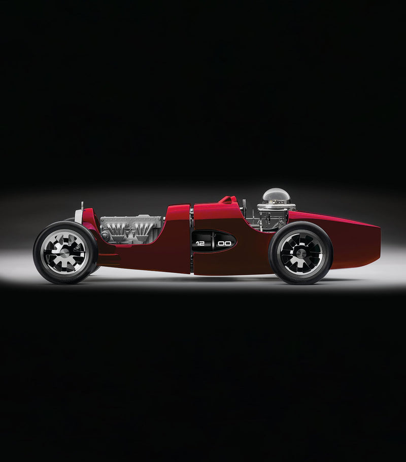 L'Epée T35 Red Car Clock with cigar lighter, UK version