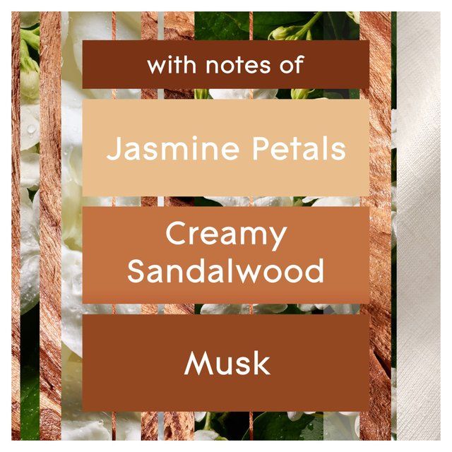 Glade Candle Sandalwood & Jasmine Air Freshener   129g